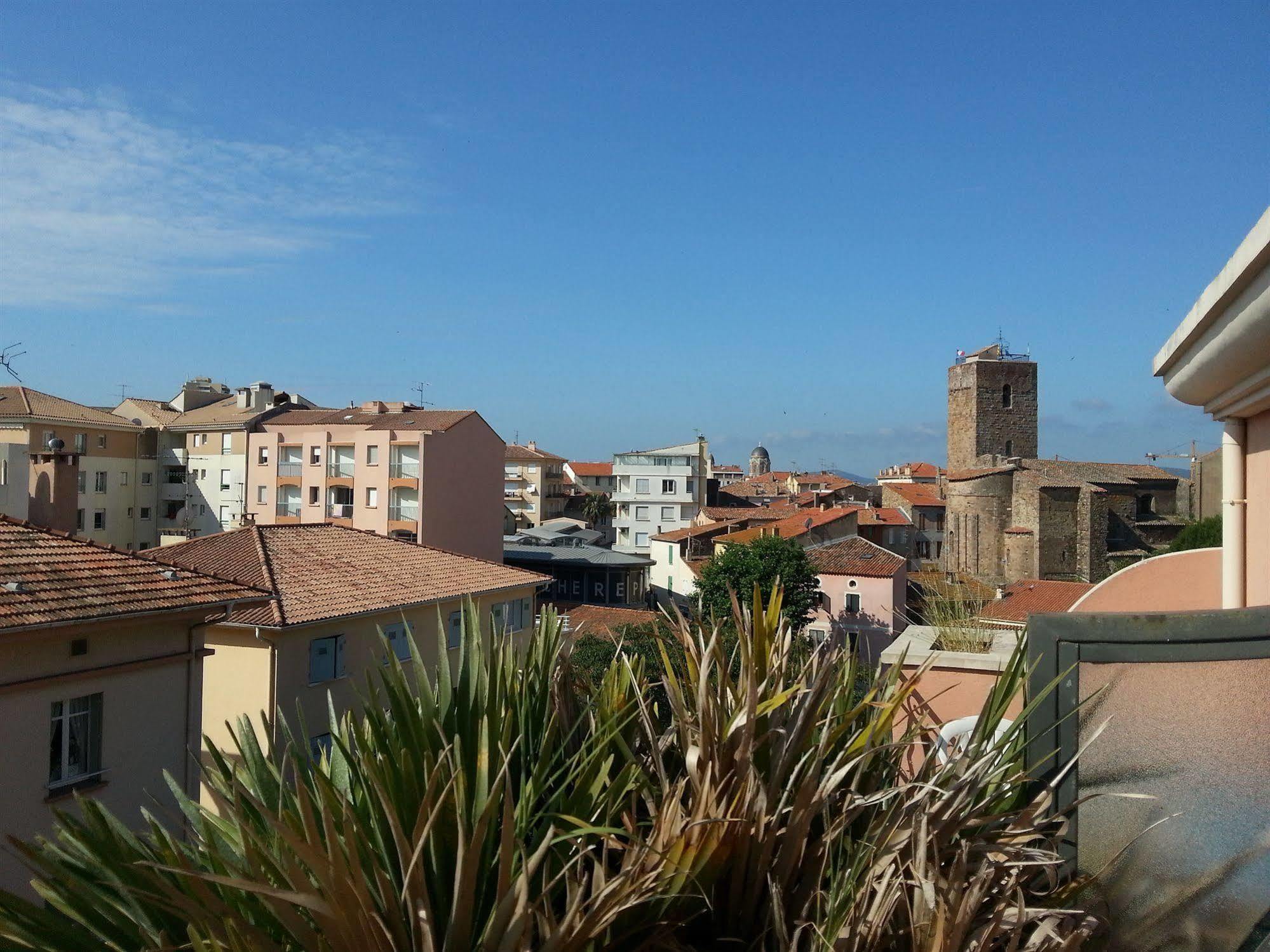 Residences Les Venitiennes Saint-Raphael  Bagian luar foto