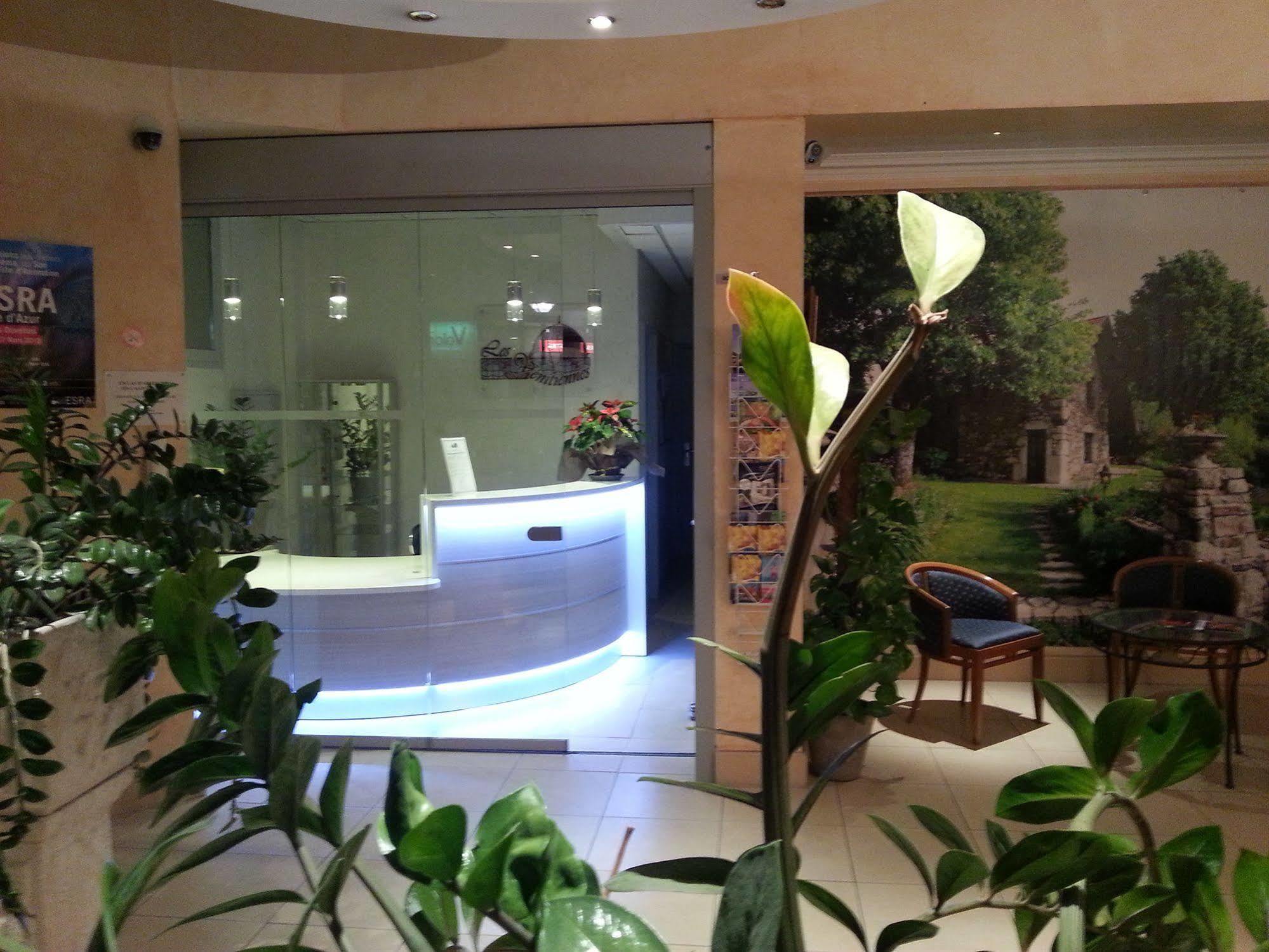 Residences Les Venitiennes Saint-Raphael  Bagian luar foto